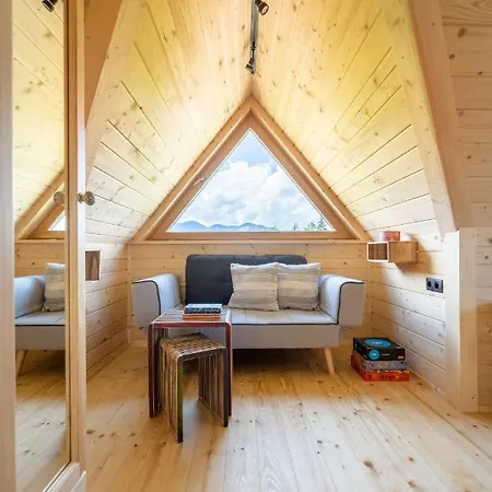 Tritri Chalet *